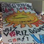 carsi-van-icin-soyunuyor