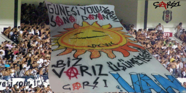 carsi-van-icin-soyunuyor